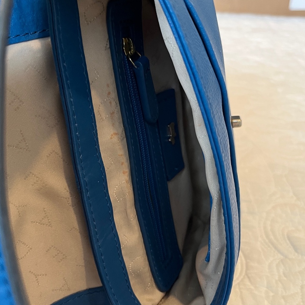 RADLEY LONDON Blue Croc-Embossed Crossbody Bag - Picture 8 of 10